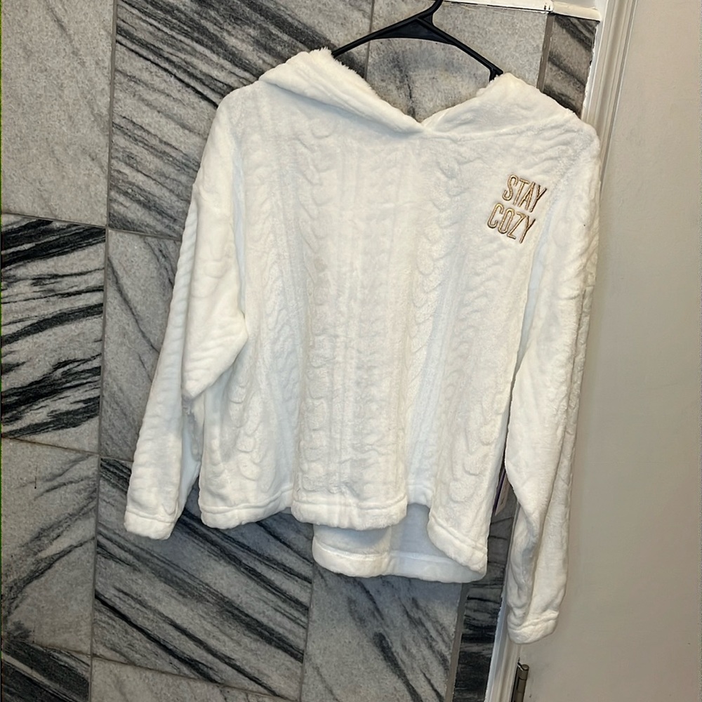 Joyspund white plush fleece hooded shirt size XS